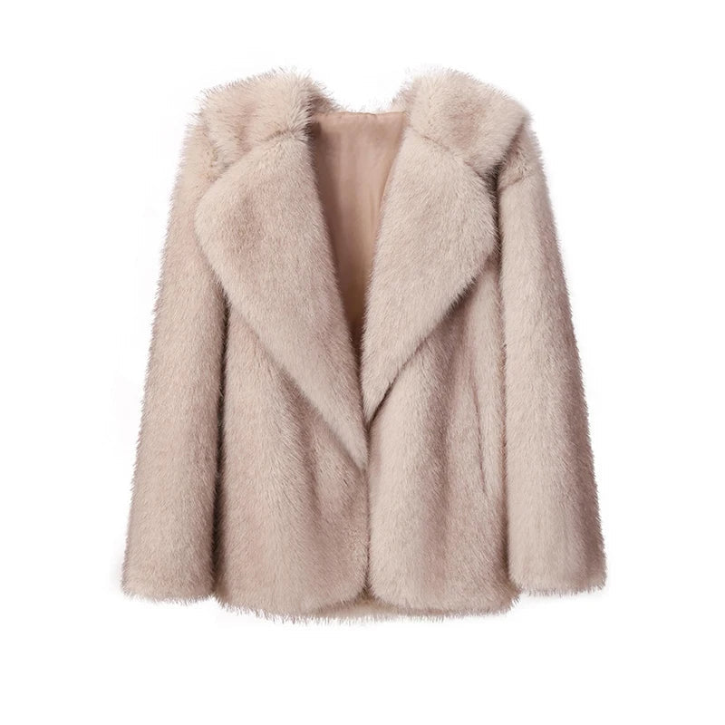 Manteau élégant pour femme au design chic