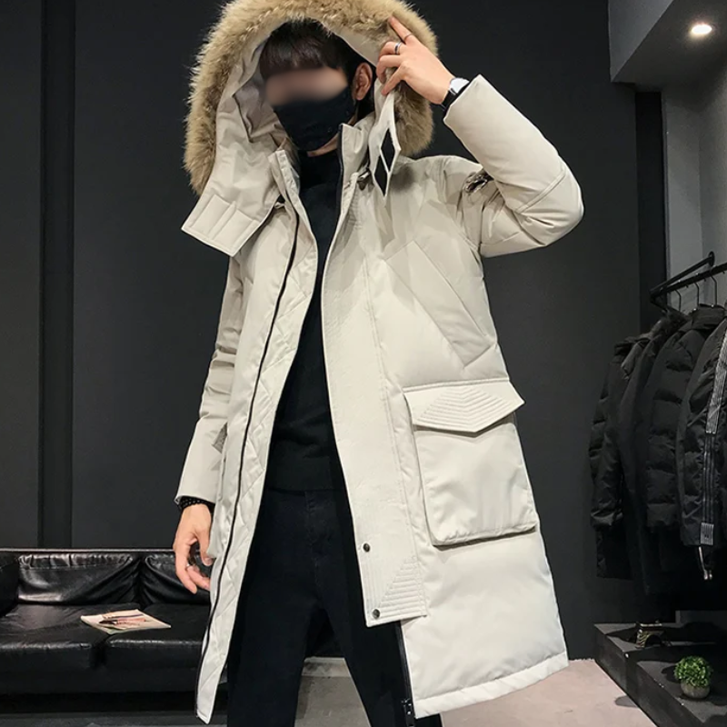Bastien | Manteau d’Hiver Long pour Homme avec Capuche en Fausse Fourrure et Poches Multiples