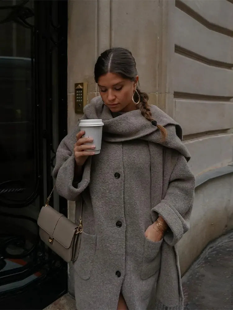 Phoebe – Veste ample en tricot avec écharpe