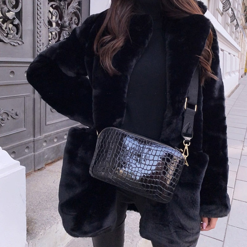 Manteau mi-long pour femme avec col à revers