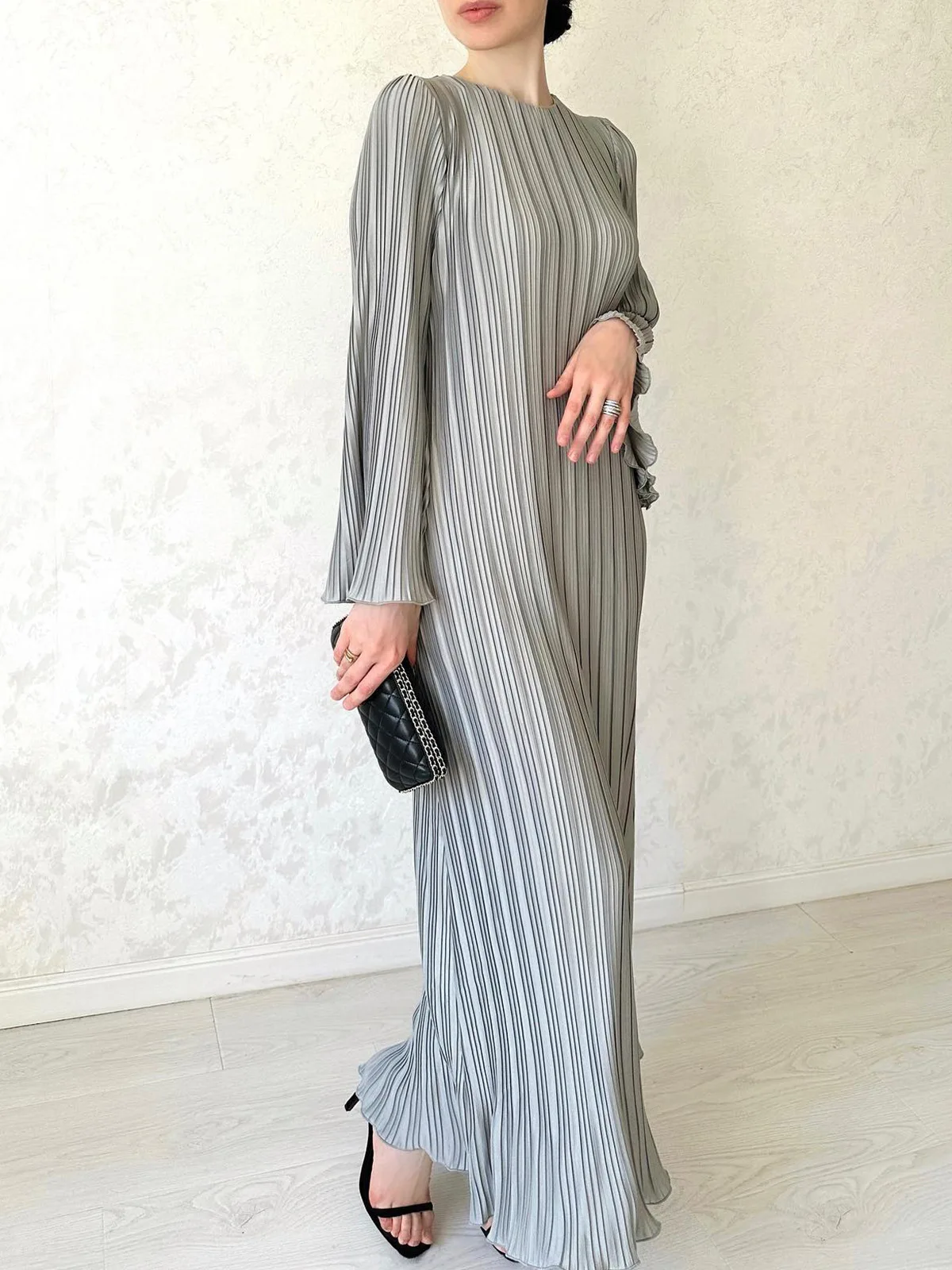Robe maxi élégante avec volants - Projet Paris - Élégante, Confortable