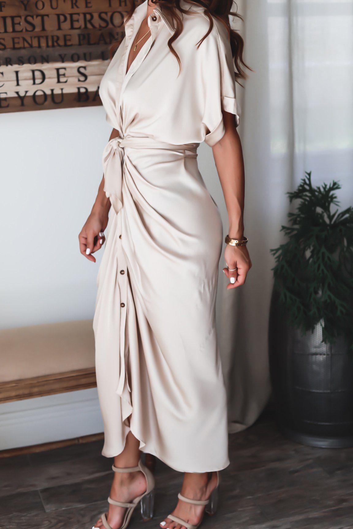 Robe longue à boutons pour femme - Élégance décontractée - Projet Paris - Style intemporel avec une touche de sophistication - Coupe fluide et boutons pratiques