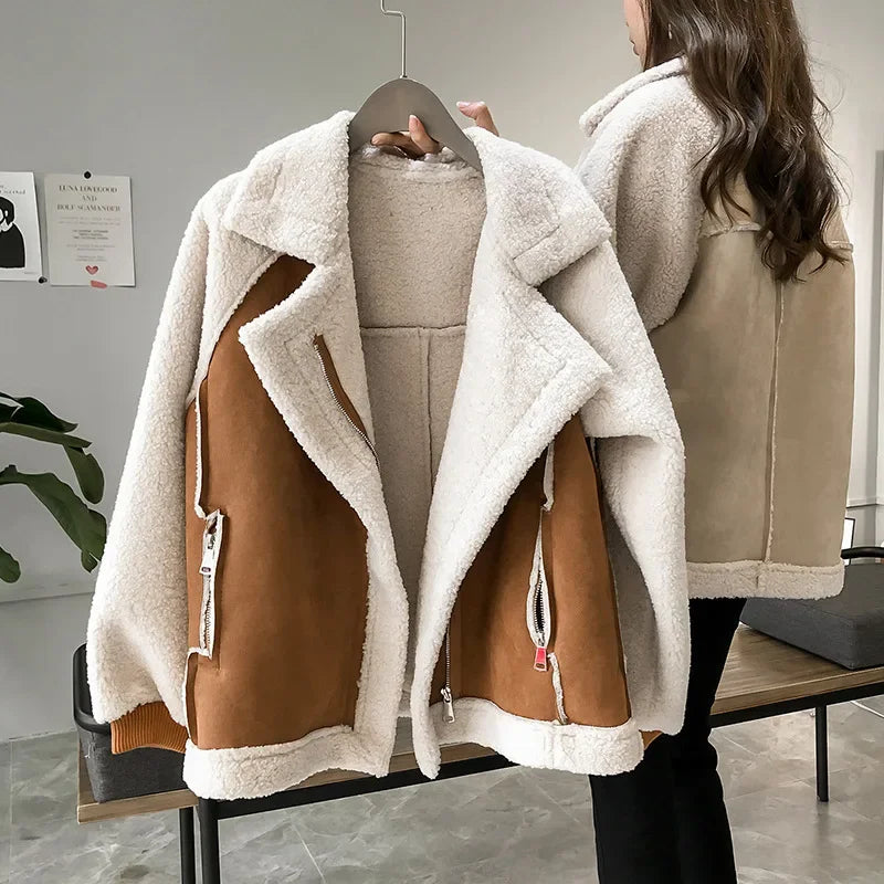 Talia - Veste à col oversize avec poches zippées