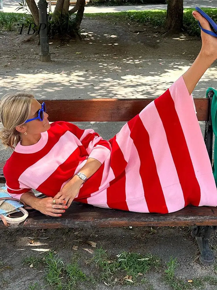 Robe midi décontractée à rayures - Projet Paris - Confortable, Tendance