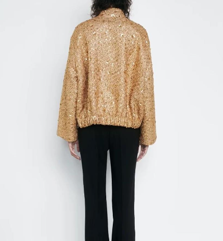 Elégant manteau oversize avec pièces dorées scintillantes