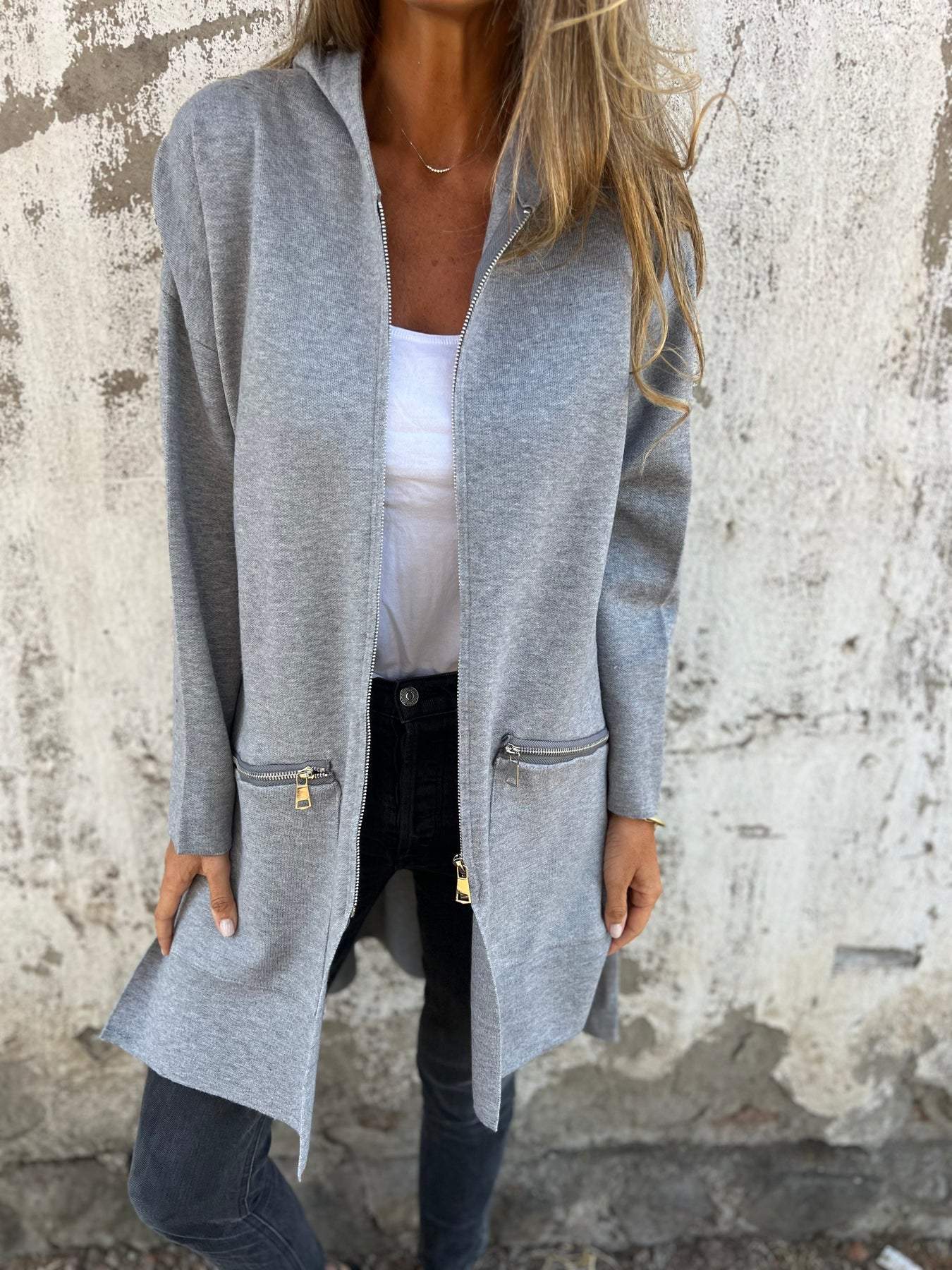 Veste en tricot pour femmes avec fermeture éclair et manches longues
