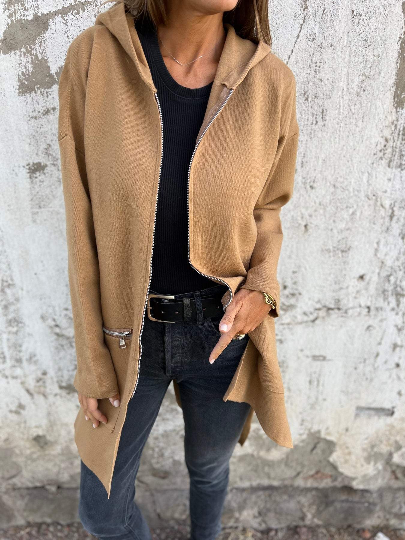 Veste en tricot pour femmes avec fermeture éclair et manches longues