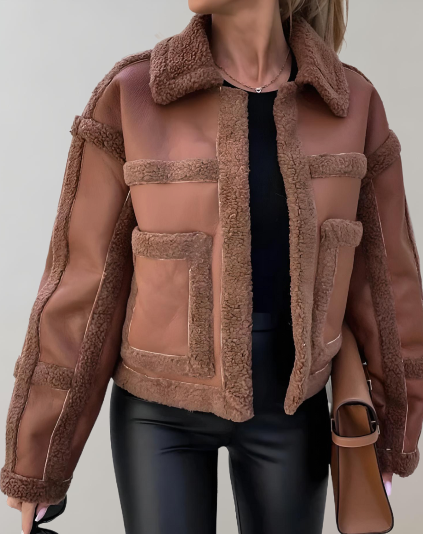 Eva - Manteau d'hiver épais avec col et doublure en polaire et ouverture sur le devant