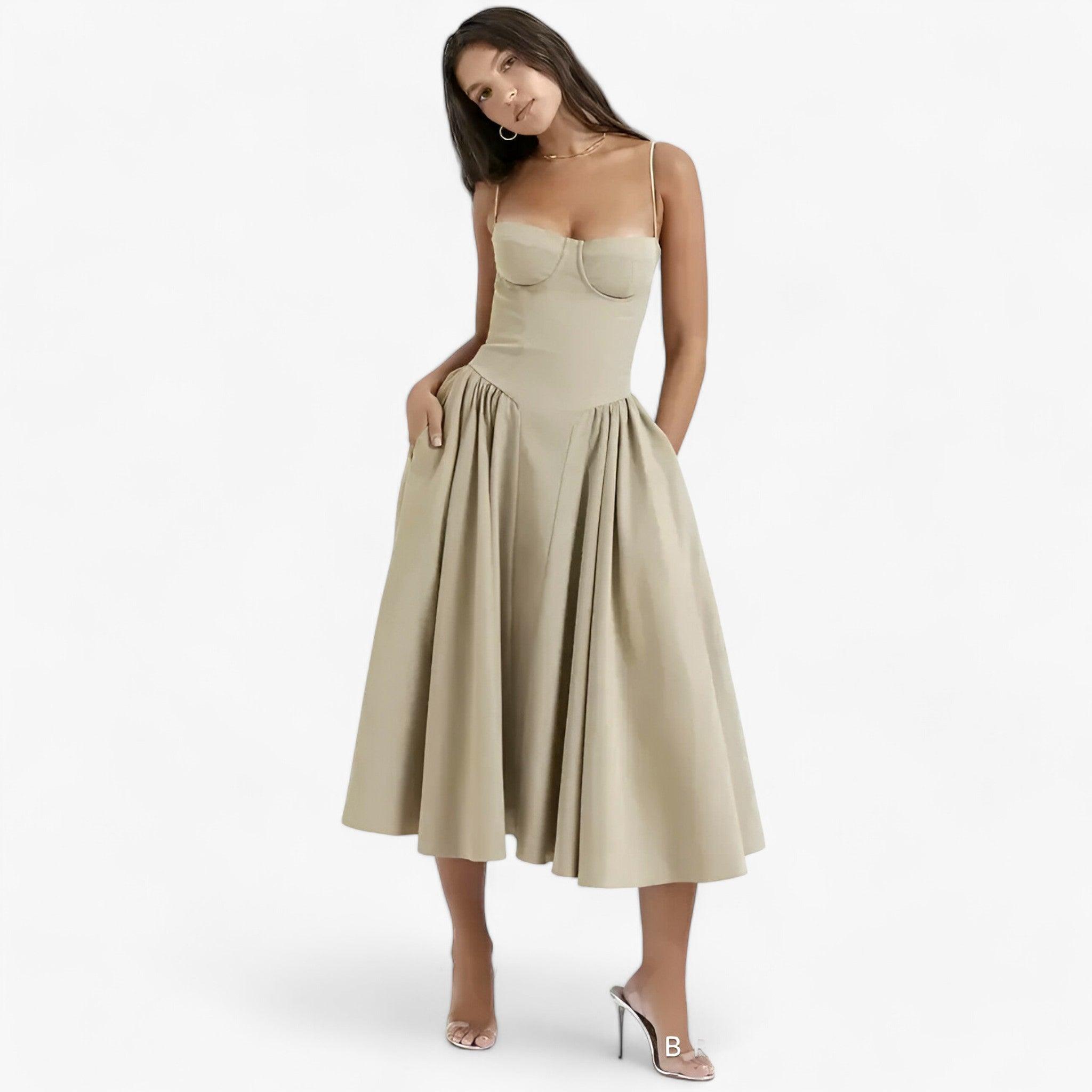 Robe cintrée corset - Sophistication intemporelle - Projet Paris - Coupe ajustée