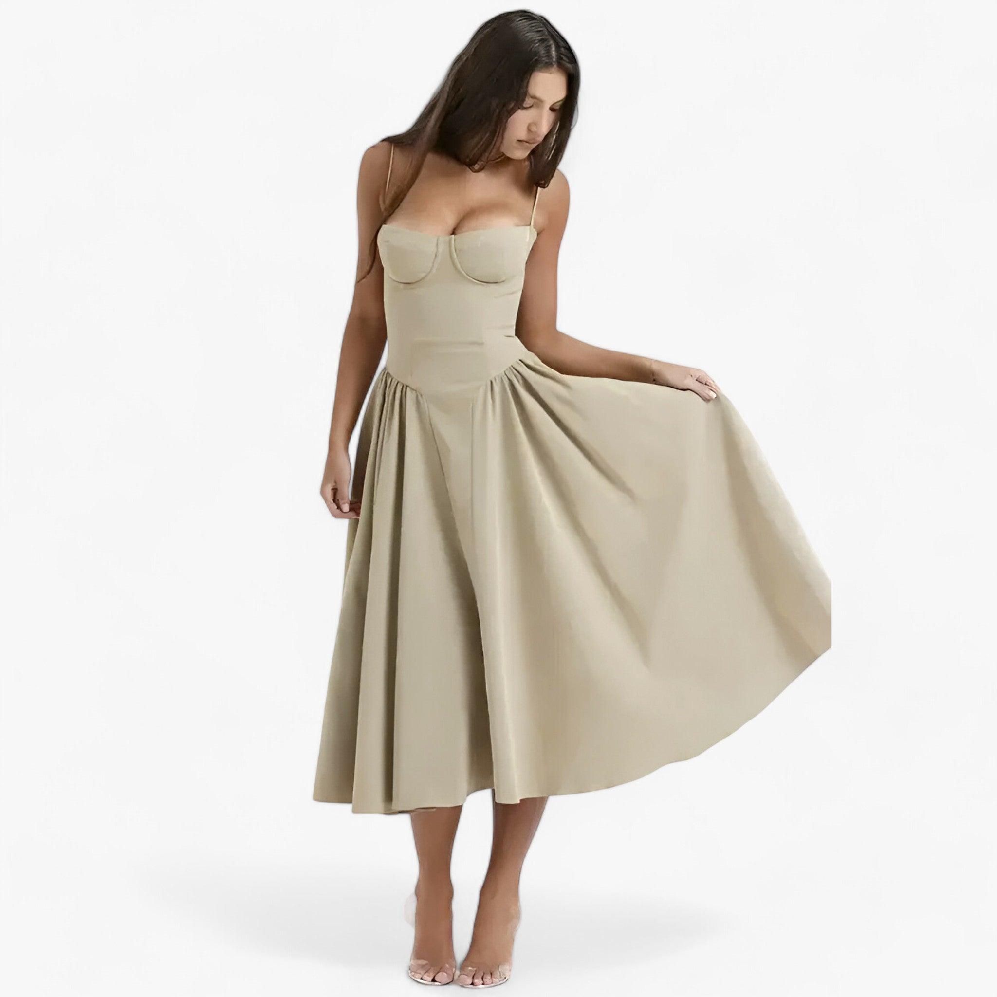 Robe cintrée corset - Sophistication intemporelle - Projet Paris - Coupe ajustée