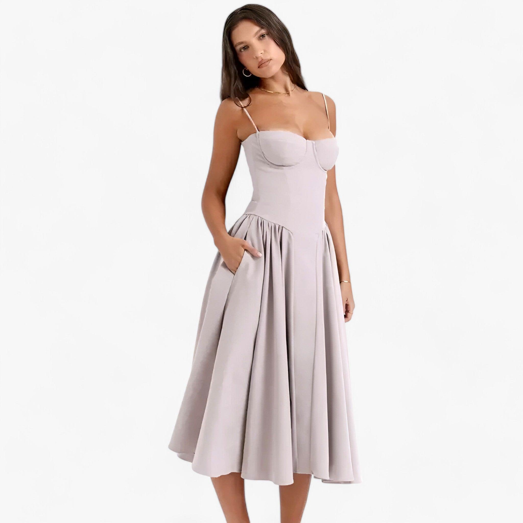 Robe cintrée corset - Sophistication intemporelle - Projet Paris - Coupe ajustée