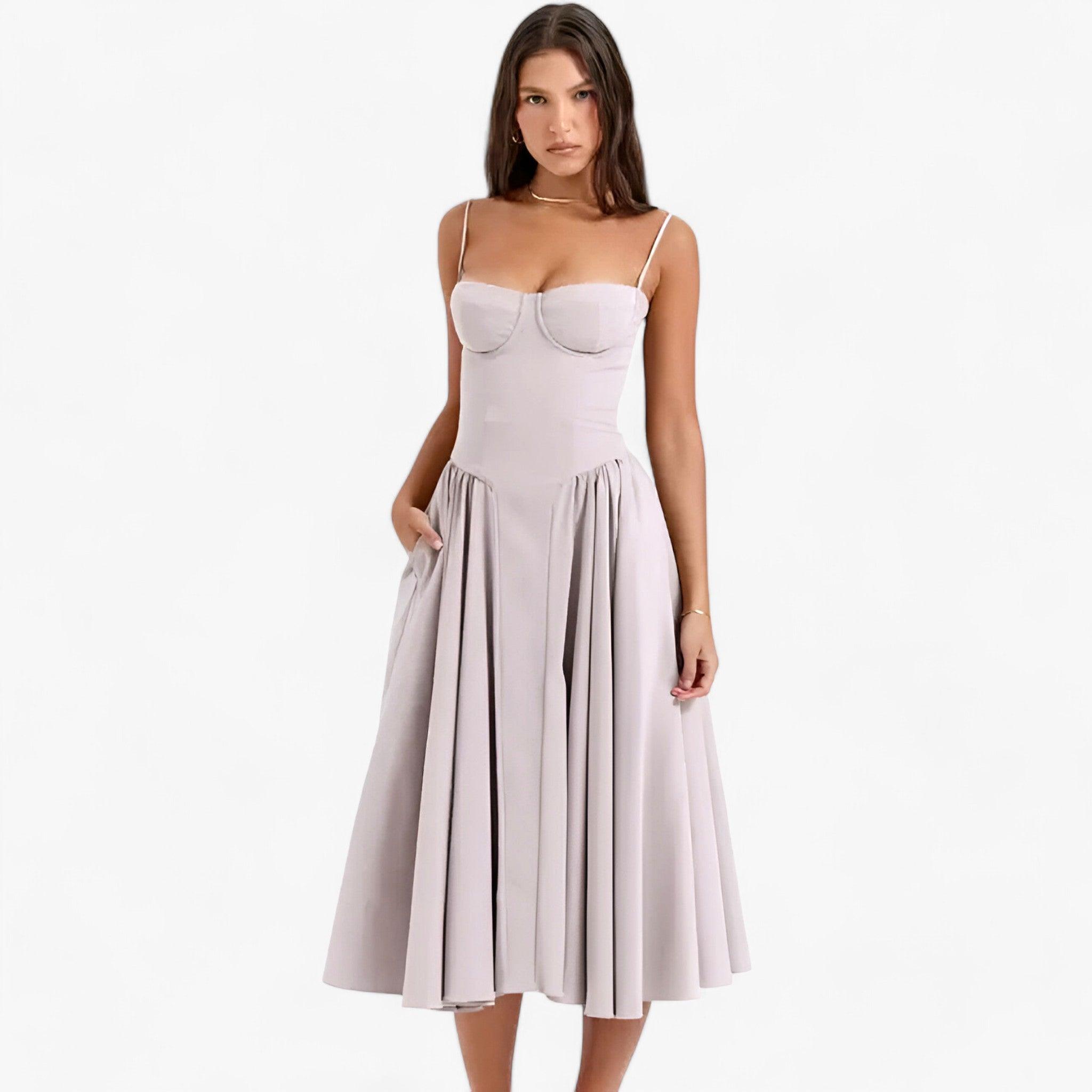 Robe cintrée corset - Sophistication intemporelle - Projet Paris - Coupe ajustée