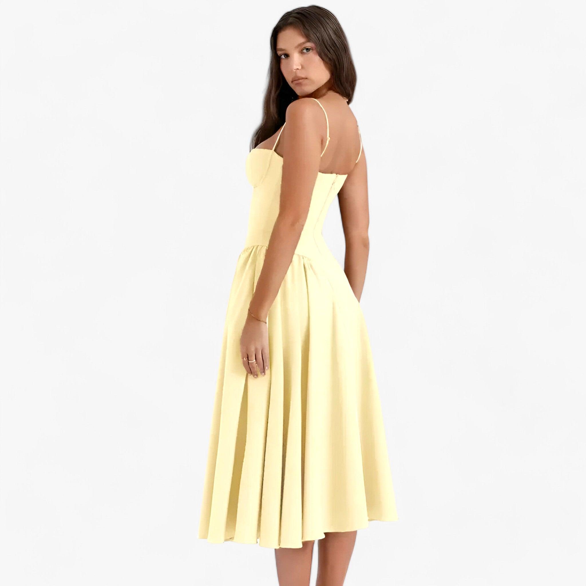 Robe cintrée corset - Sophistication intemporelle - Projet Paris - Coupe ajustée