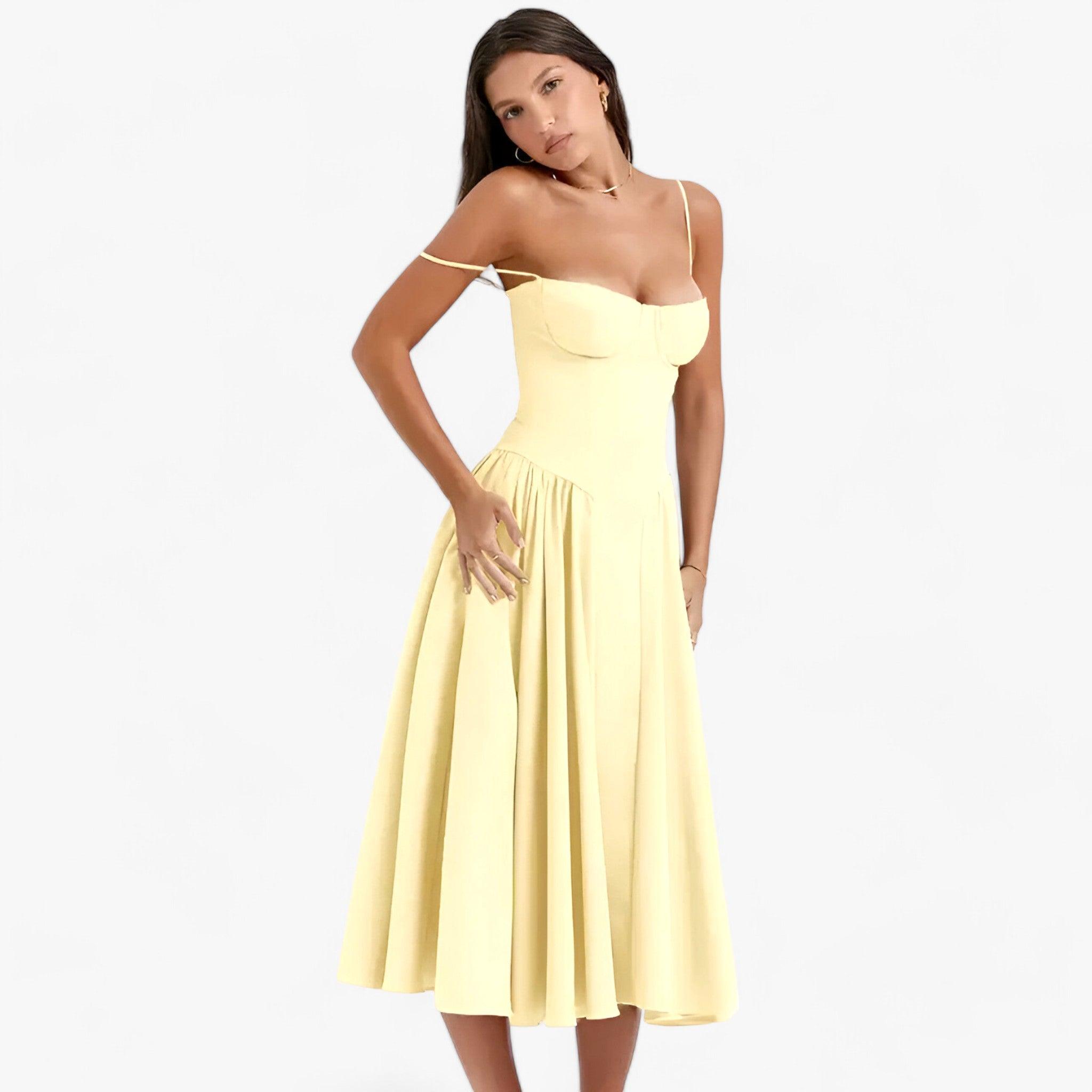 Robe cintrée corset - Sophistication intemporelle - Projet Paris - Coupe ajustée