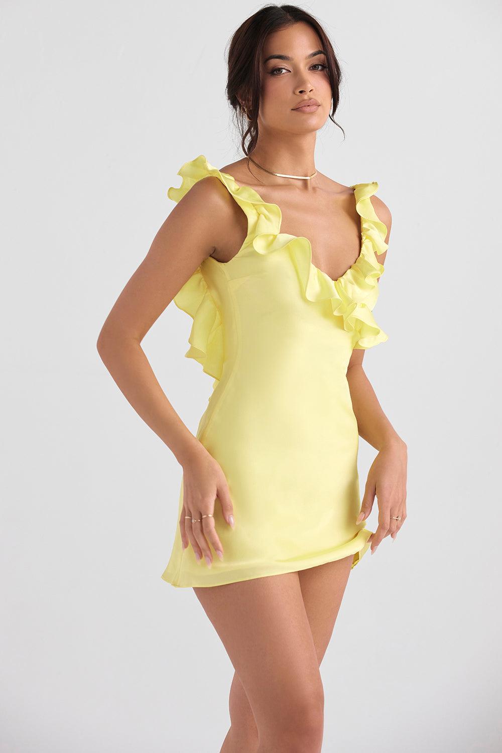 Robe mini en satin à volants - Élégante et féminine - Projet Paris - Tissu doux