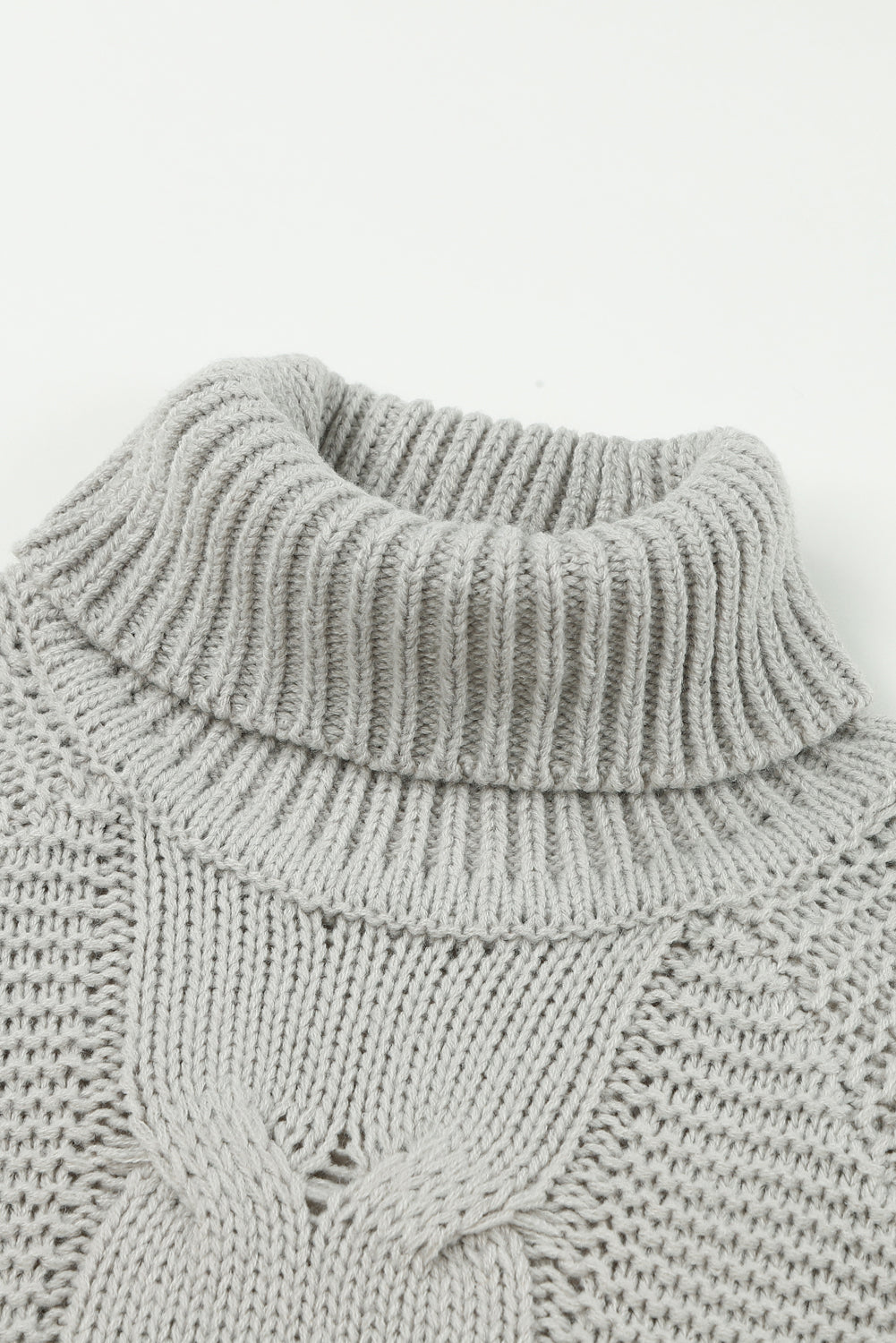 Robe pull twist avec franges - Projet Paris - Élégance décontractée