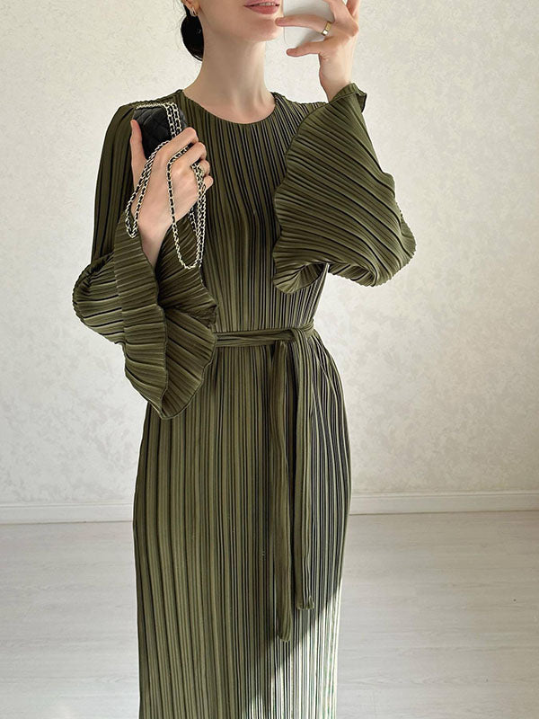 Robe maxi à manches évasées et plis - Élégance et fluidité - Projet Paris