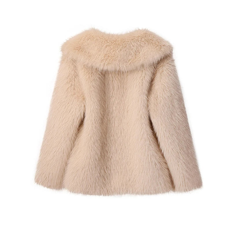Manteau élégant pour femme au design chic