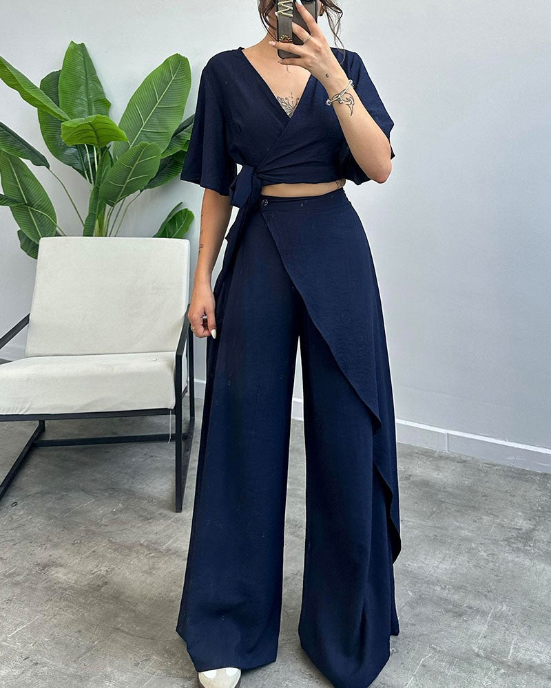 Ensemble chic avec taille cintrée et lacets - Set élégant à deux pièces - Projet Paris