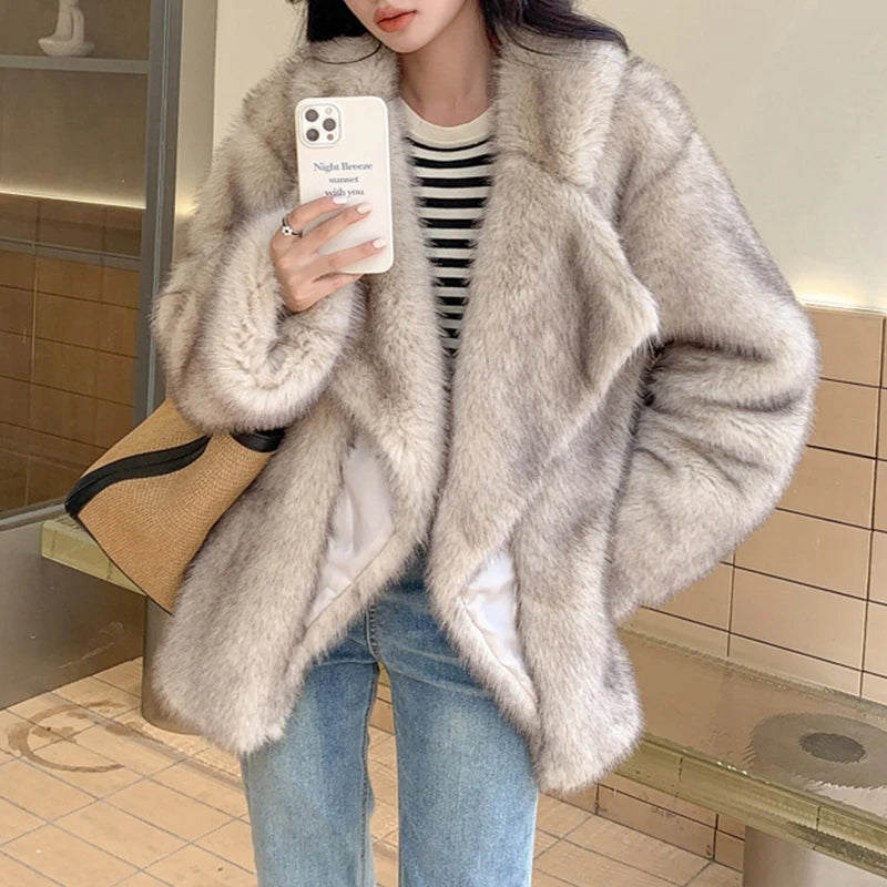 Manteau élégant pour femme au design chic