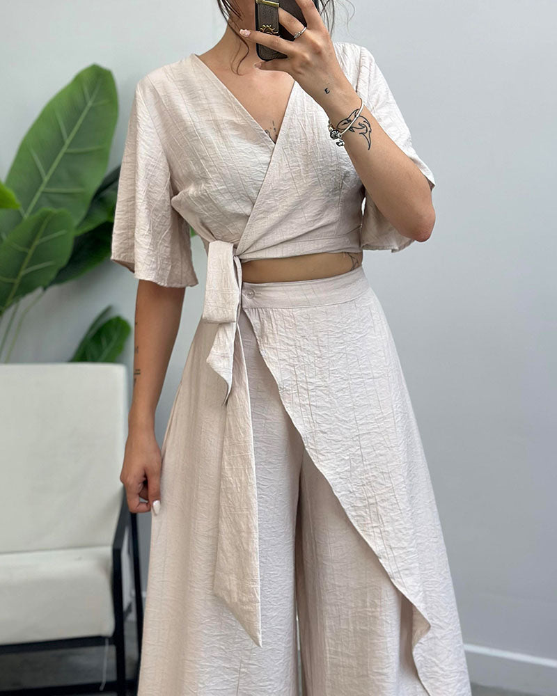 Ensemble chic avec taille cintrée et lacets - Set élégant à deux pièces - Projet Paris