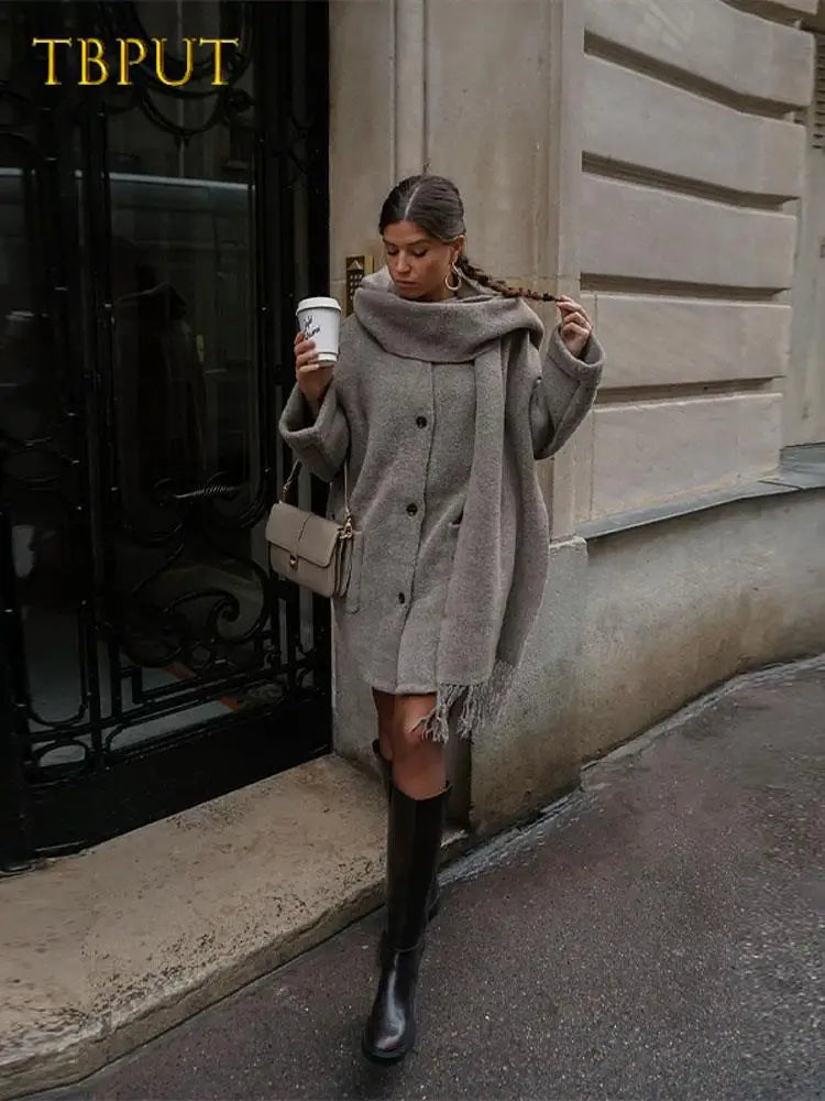 Phoebe – Veste ample en tricot avec écharpe