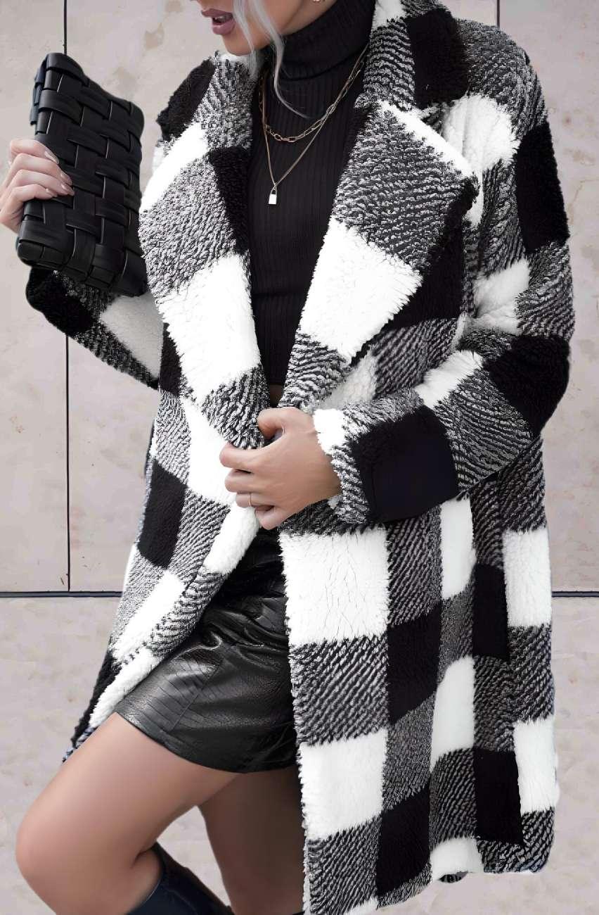 Kai - Veste longue à carreaux noirs et blancs avec col allongé