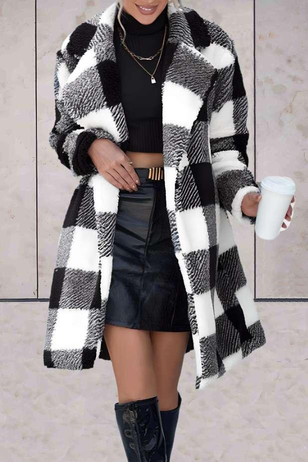 Kai - Veste longue à carreaux noirs et blancs avec col allongé