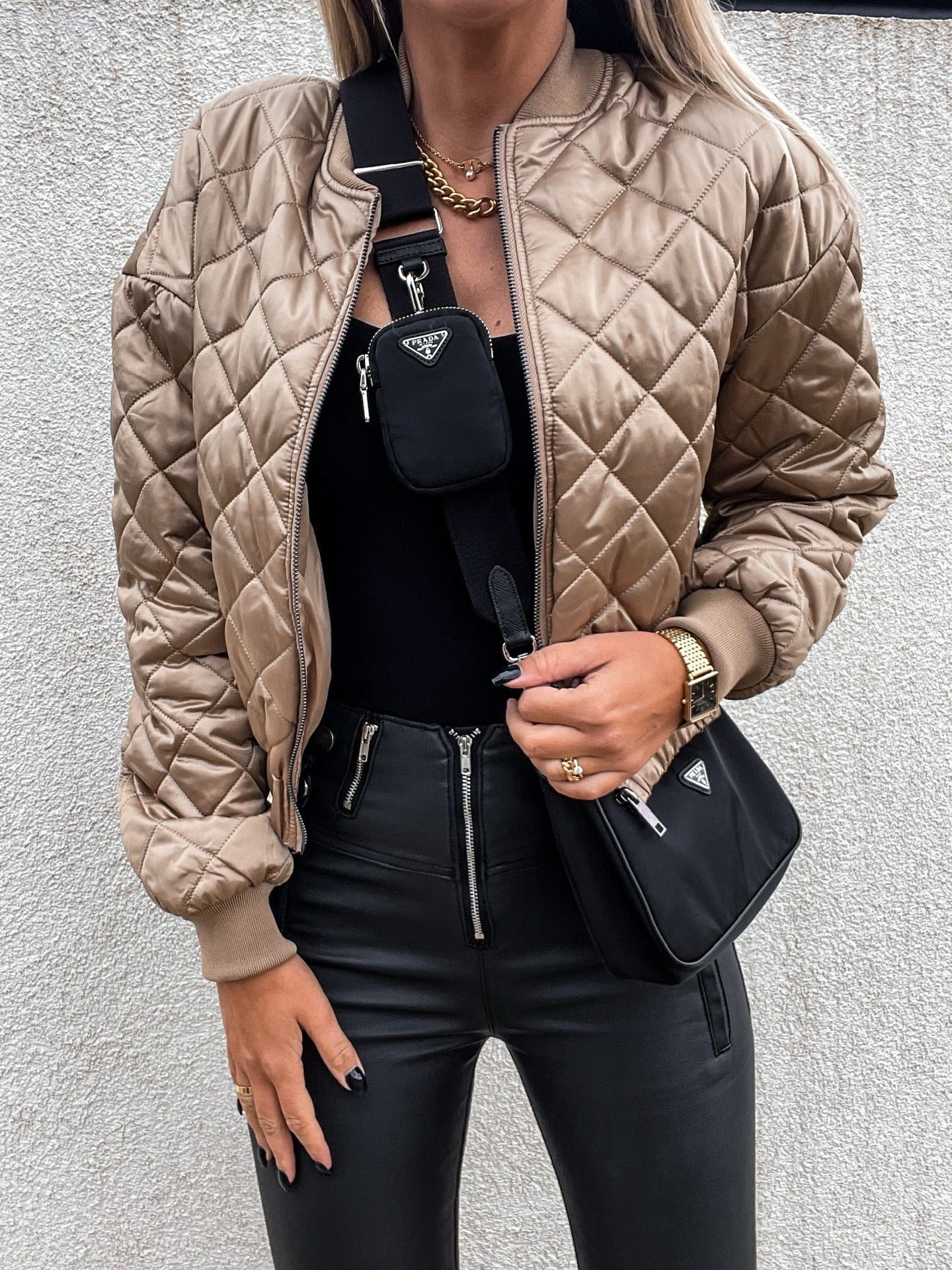 Veste courte matelassée pour femmes