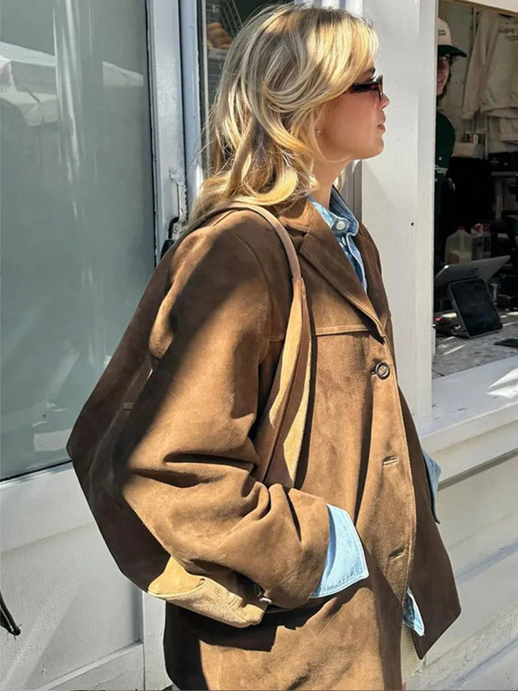 Élégante veste brune pour femme