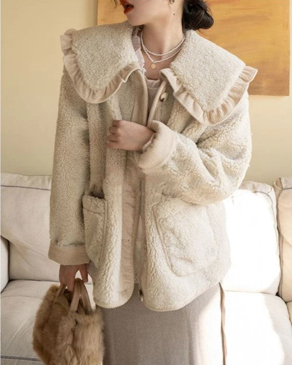 Veste élégante à col volanté pour femme