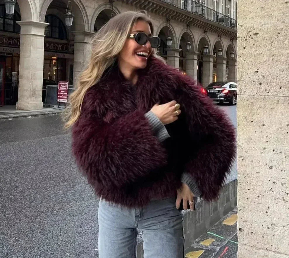 Madalyn - Veste Chic Fluffy