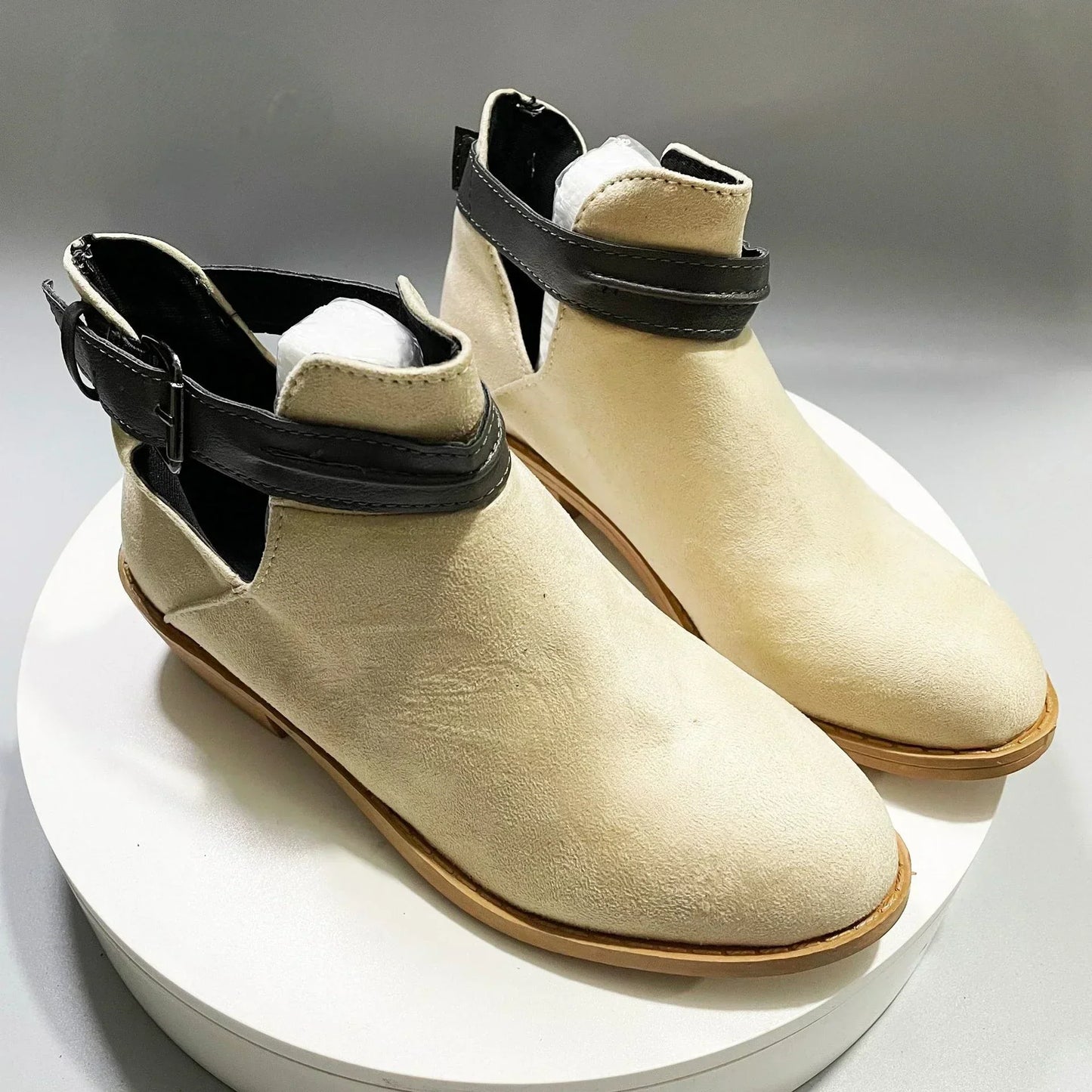 Wilhelmine | Bottines à talon bas avec bride et boucle
