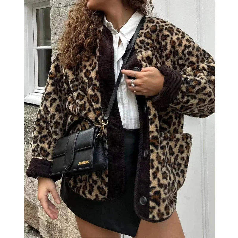 Claire - Veste en peluche léopard décontractée