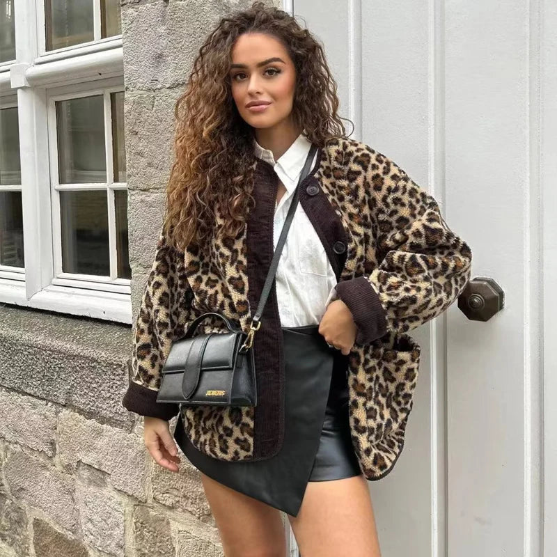 Claire - Veste en peluche léopard décontractée