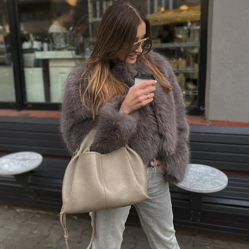 Kenzie - Élégant manteau de fourrure en peluche