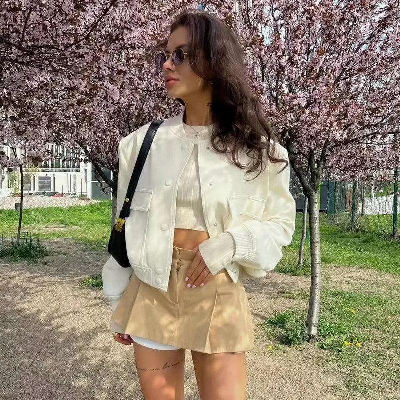 Nika - Élégante Veste Bomber Coupée