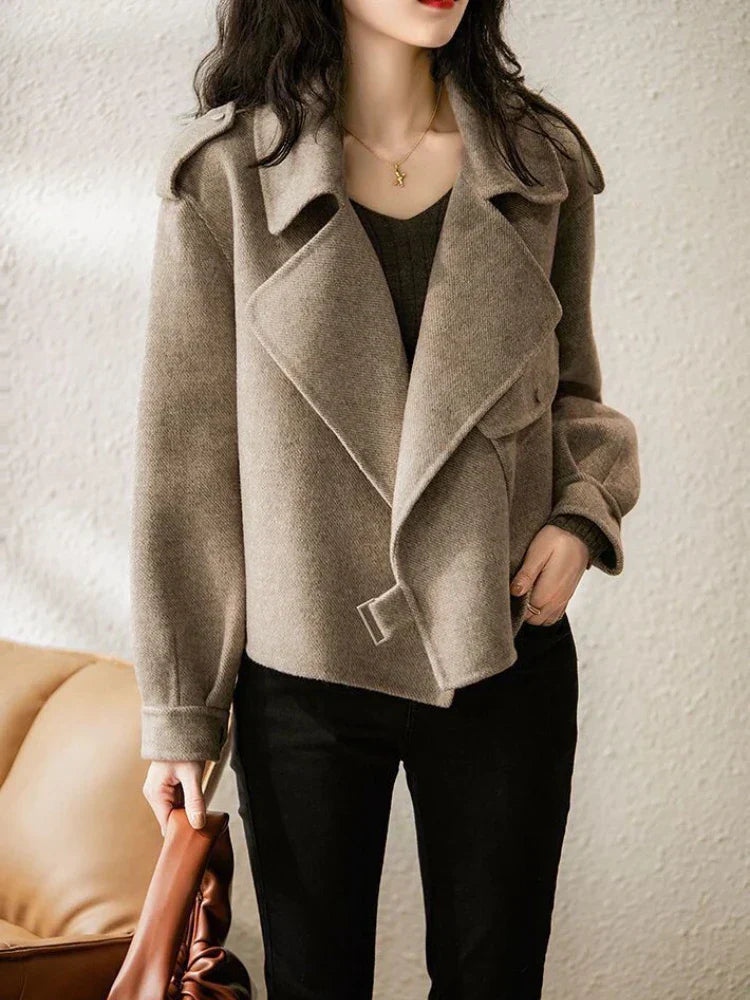 Lillian - veste en crêpe chaude à col élégant
