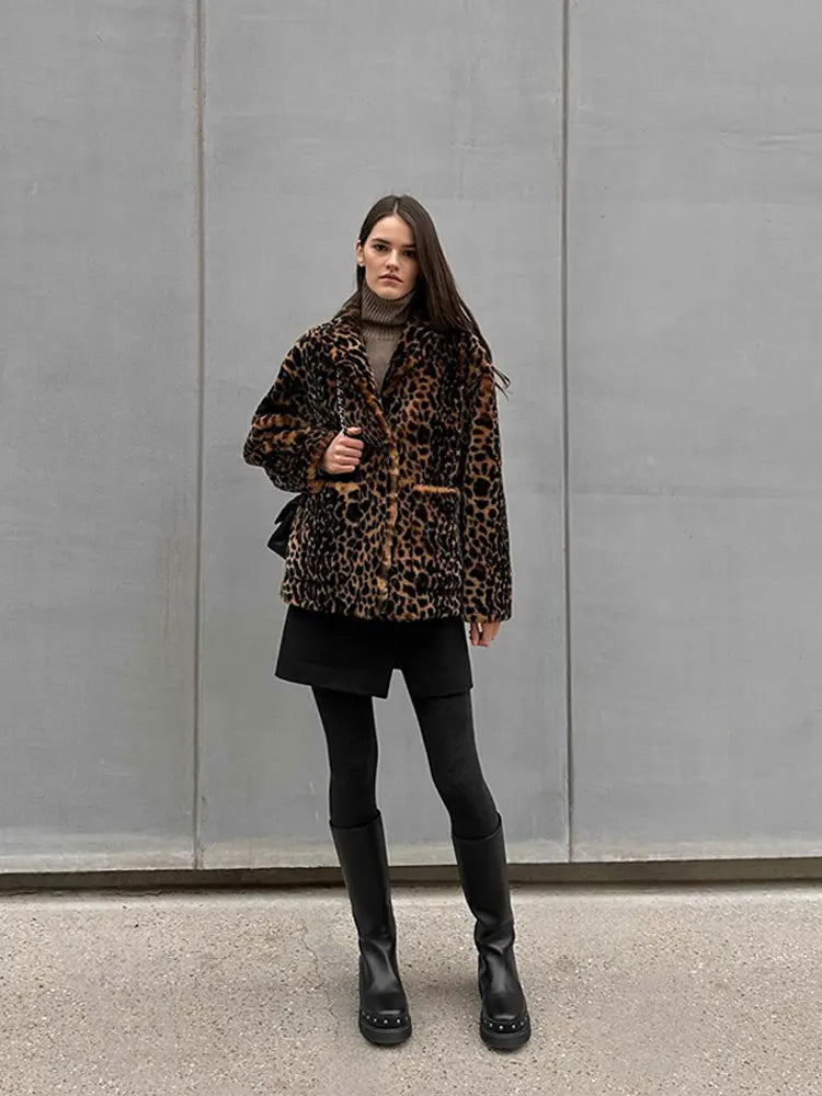 Marianne - manteau élégant avec imprimé léopard