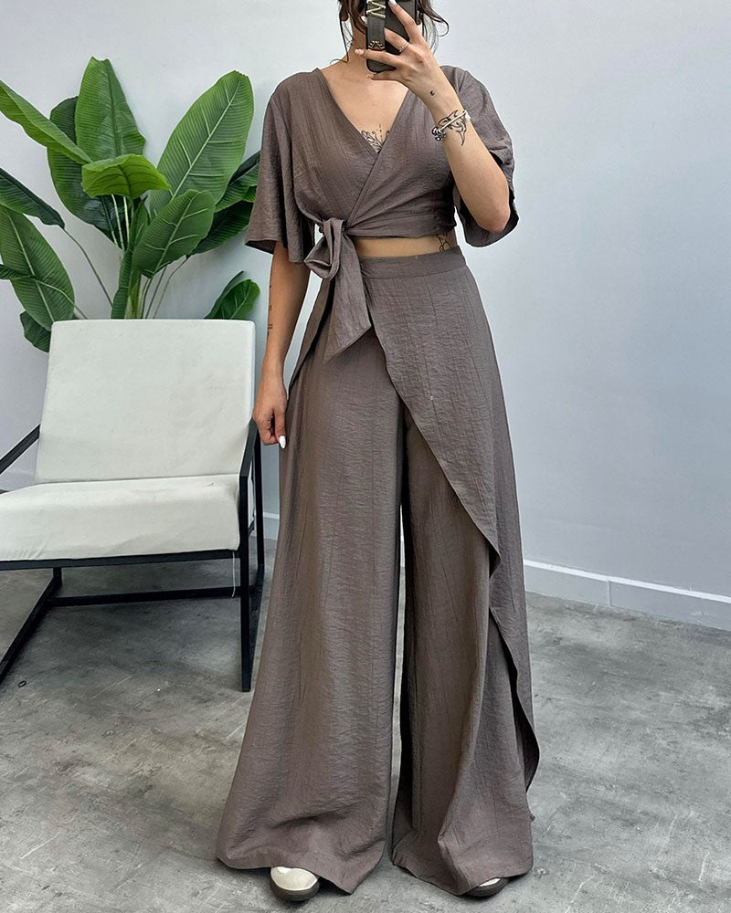 Ensemble chic avec taille cintrée et lacets - Set élégant à deux pièces - Projet Paris