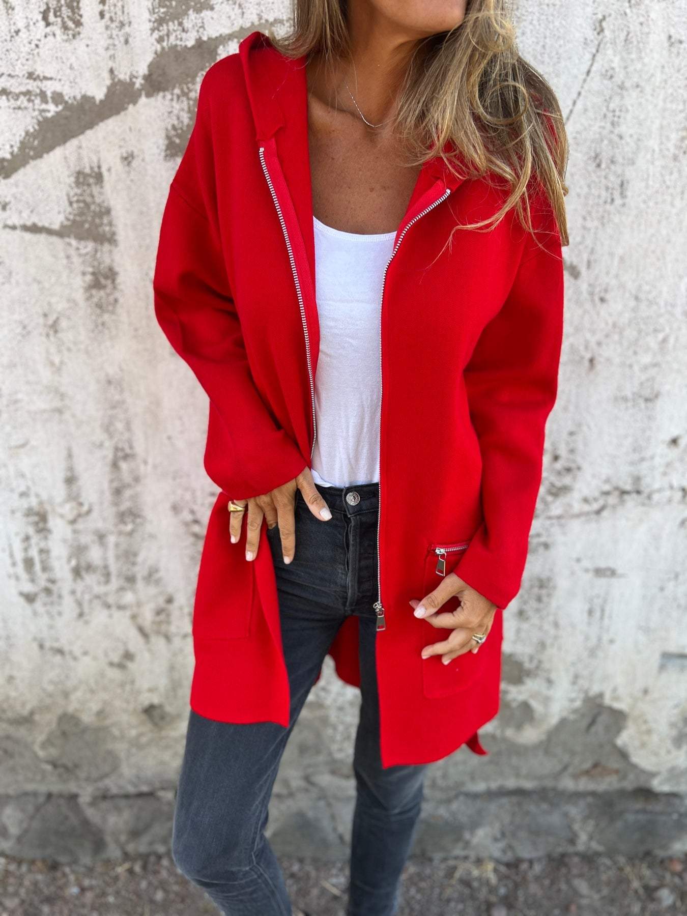 Veste en tricot pour femmes avec fermeture éclair et manches longues