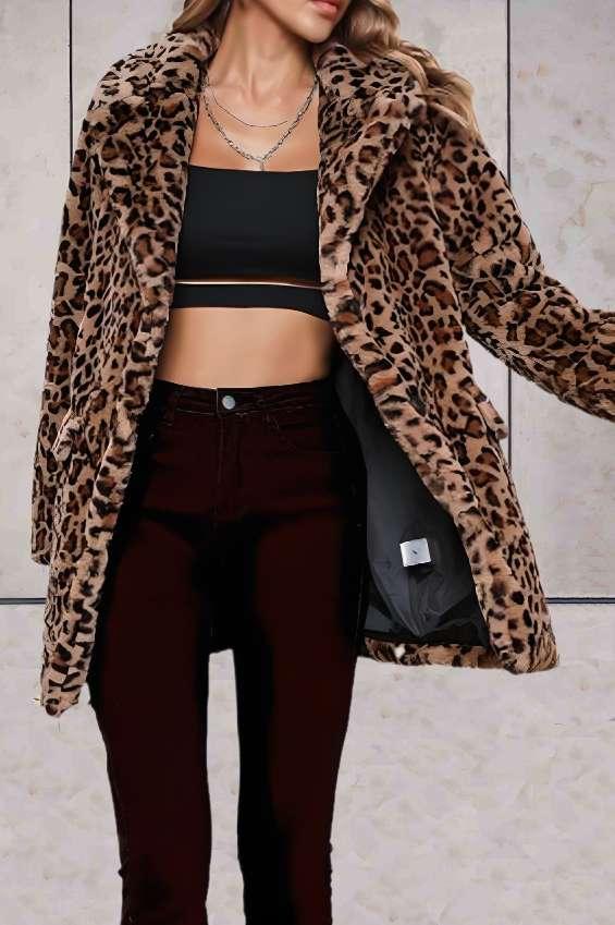 Princesse - Faux blouson surdimensionné et épais allongé avec grand col et poches latérales