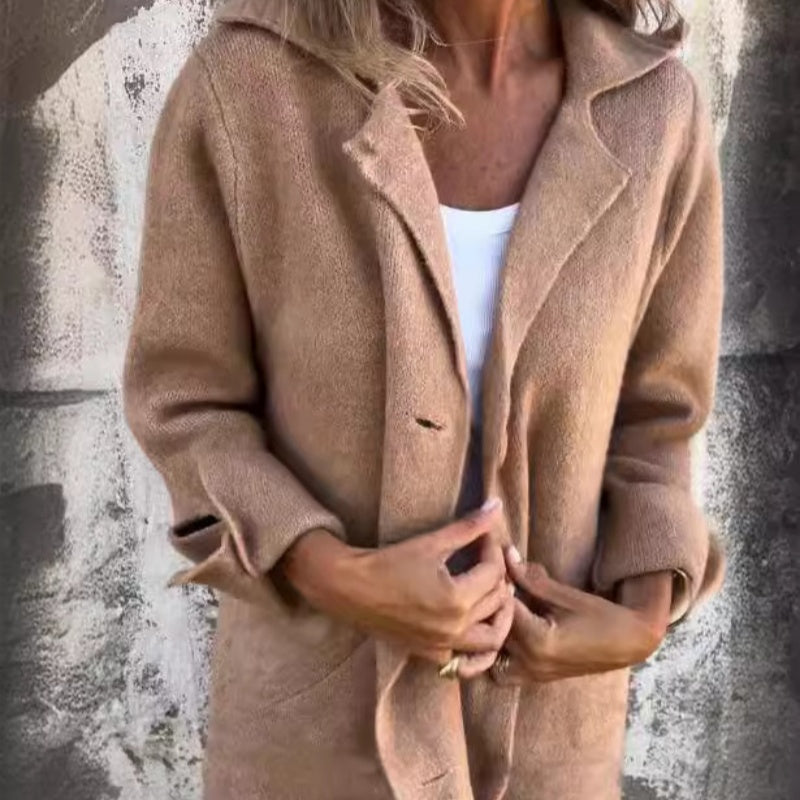 Confortable veste mi-longue pour femme